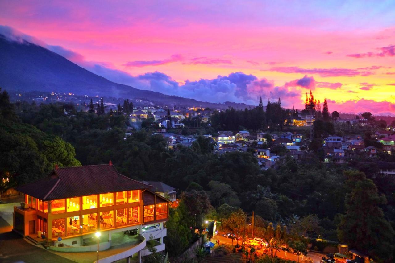 The Grand Hill Resort-Hotel Puncak Exteriér fotografie